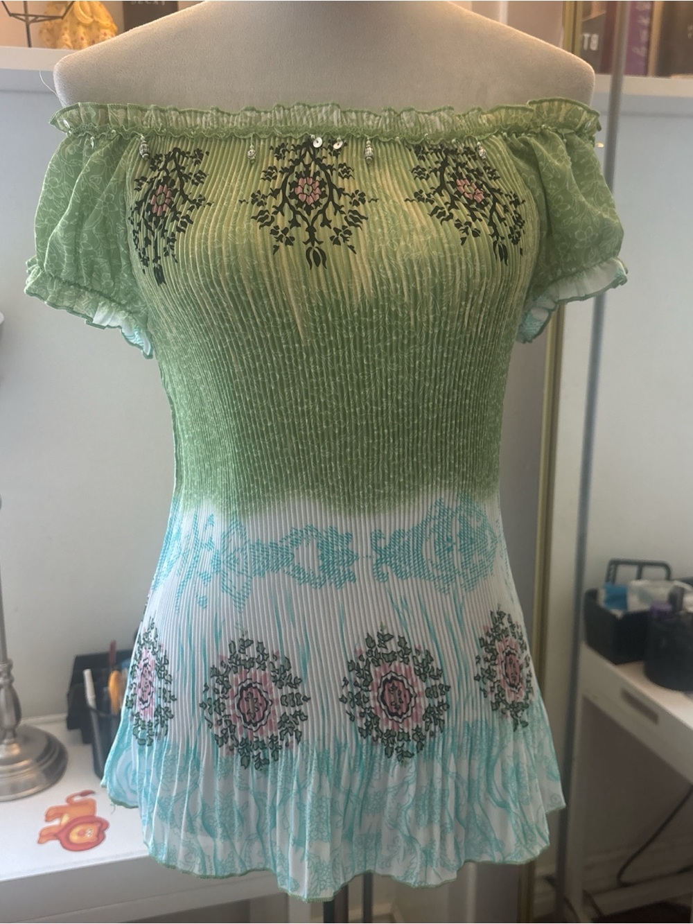 dressbarn Green Ombre Off-Shoulder Floral Crop Top